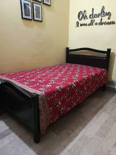 SINGLE BED