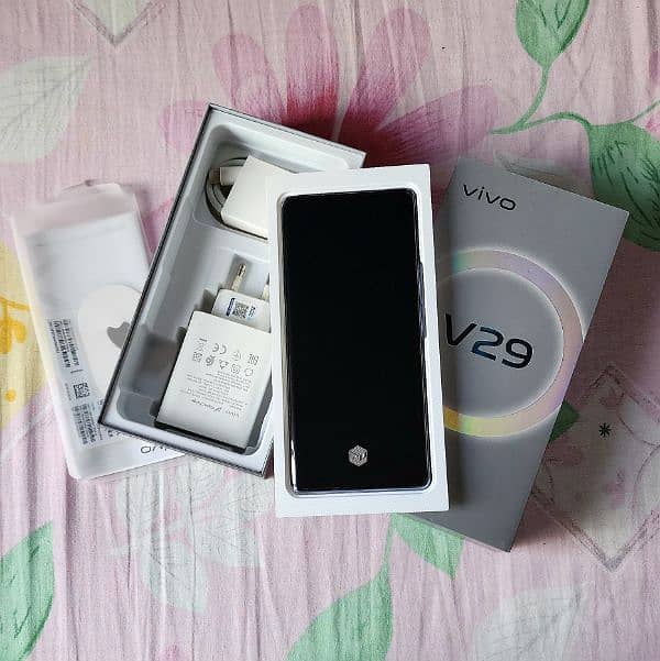 VIVO V29 BRAND NEW COMPLETE BOX 6