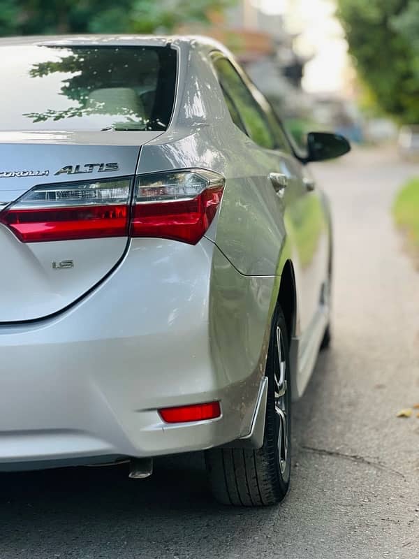 Toyota Corolla Altis 2020 6