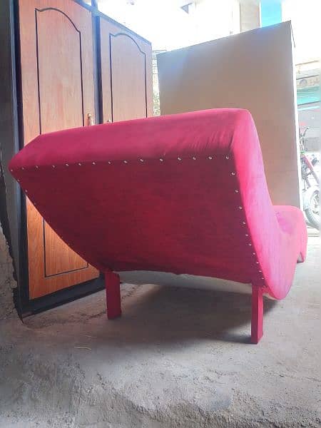 1 set red color sofa bed 2