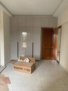 BRAND NEW FLAT FOR RENT 3 BED DD