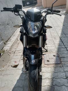 benelli tnt 150i efi Scratch less