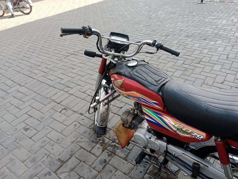 Honda CD 70 Single handed used bike for sale 3