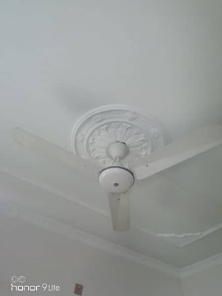 6 chilling fans in good condition 2