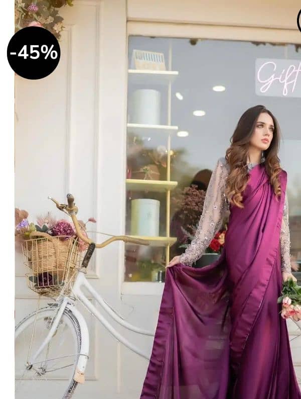 magenta saree with grey intricate fancy blouse 3