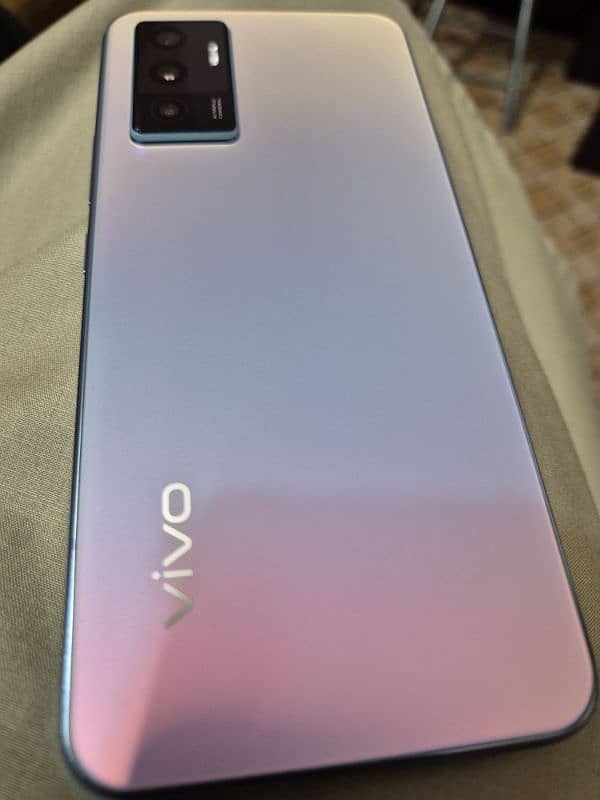 Vivo V23E Complete With Box 8/128 1