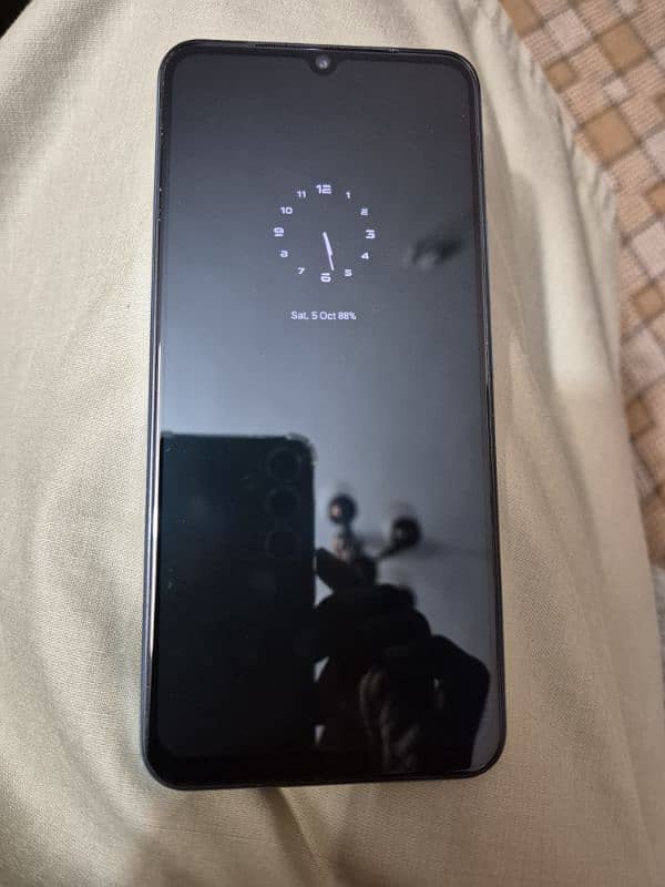 Vivo V23E Complete With Box 8/128 2