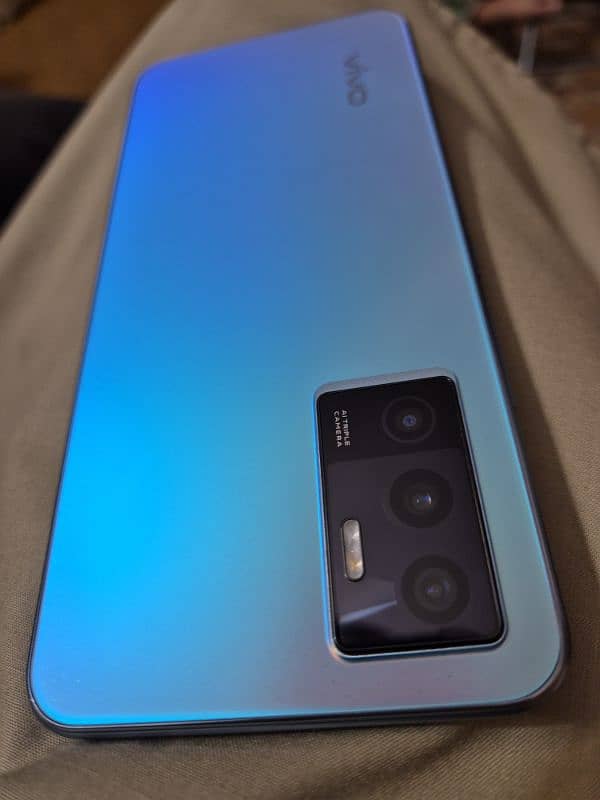 Vivo V23E Complete With Box 8/128 8