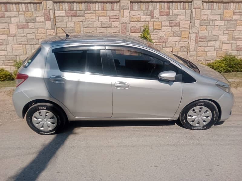 Toyota Vitz 2013 9