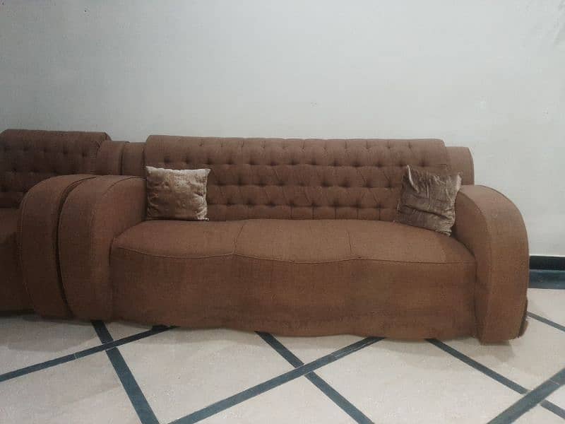 5 seater sofa set and 7 seater for sale 6