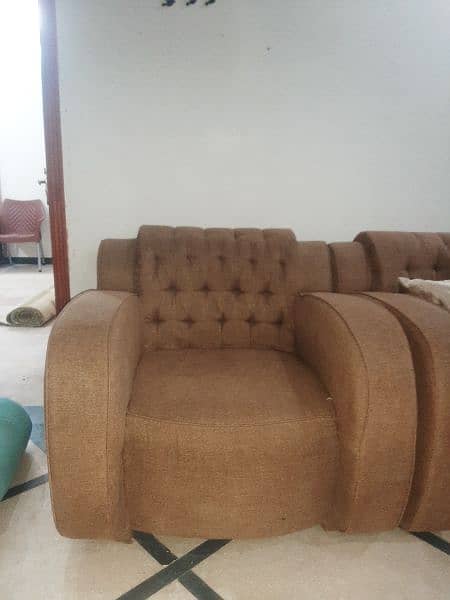 5 seater sofa set and 7 seater for sale 7