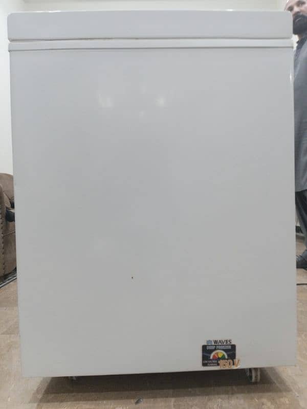 Waves deep freezer,model WDF 310 3