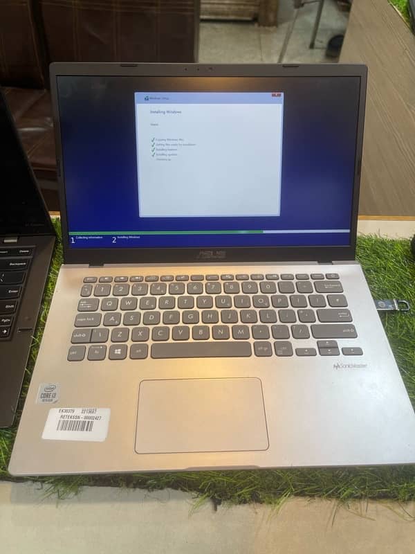 ASUS Core i3 3.80 Ghz 10th Generation Turbo processor speed 6