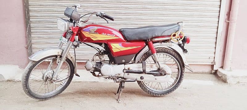 Honda 70 bike 3