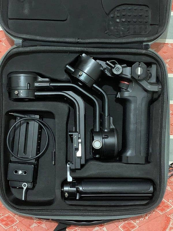 DJI Ronin RSC 2 1