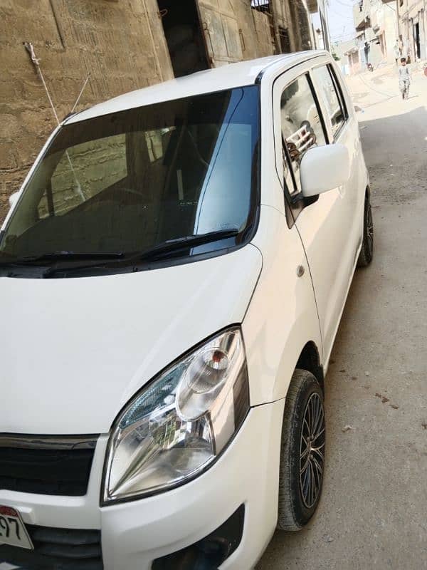 Suzuki Wagon R 2017 10