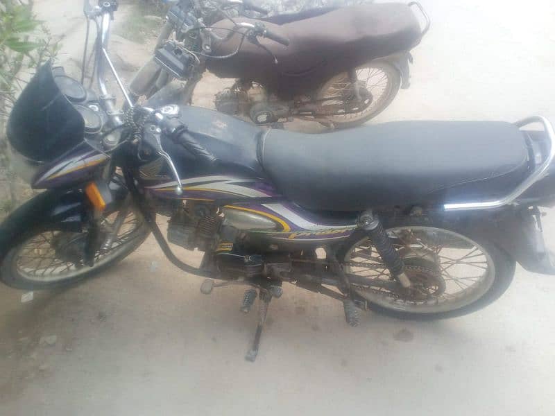 Honda Pridor 100cc 5