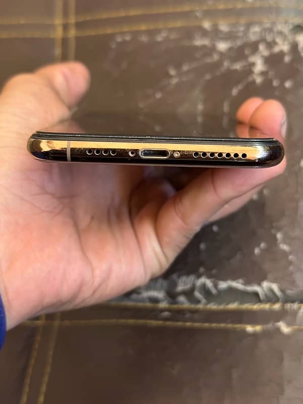 iPhone Xsmax 256 gb 3