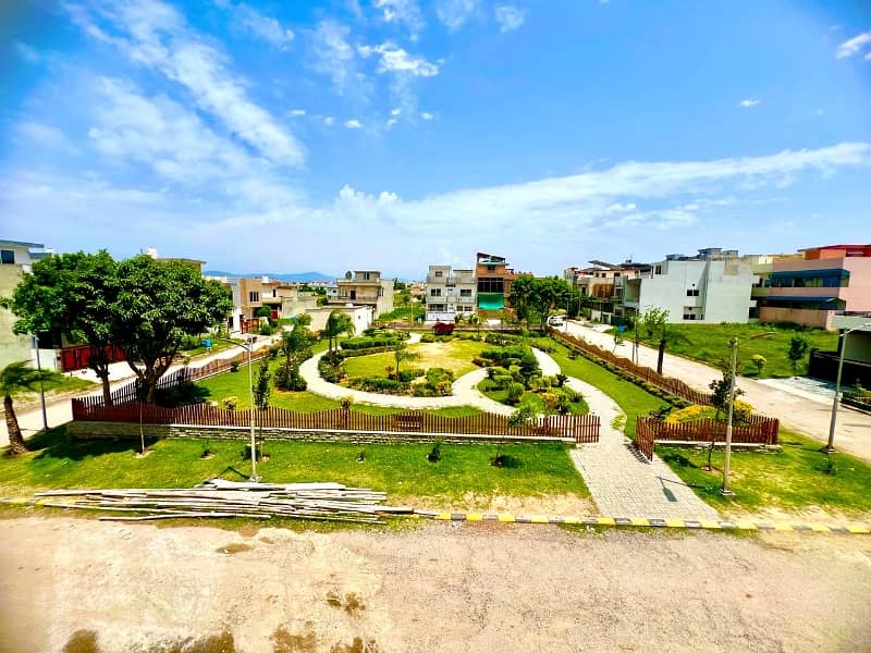 1 KANAL SUN FACE CORNER PLOT FOR SALE MULTI F-17 ISLAMABAD 38