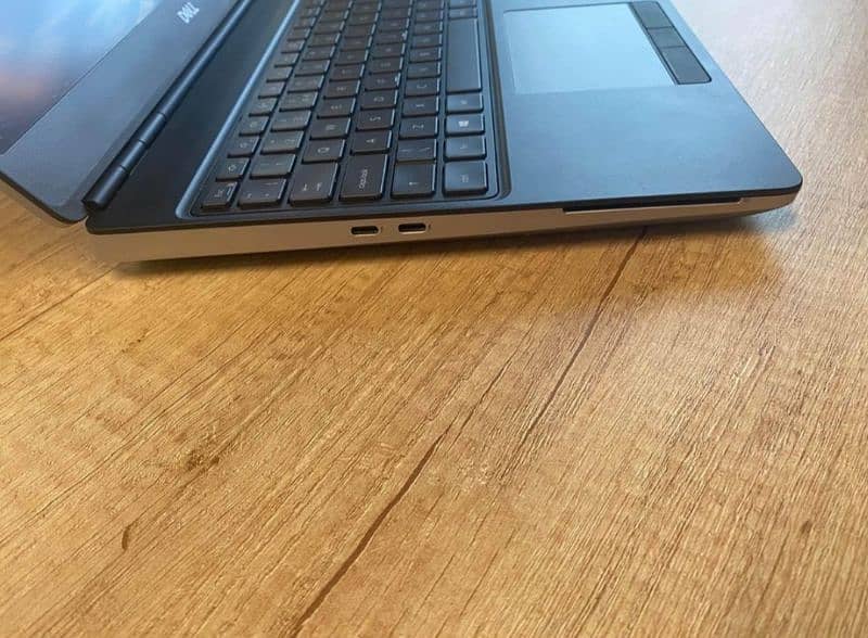 intel Core i9 10th generation 48gb Ram, 2tb Samsung nvme storage 5