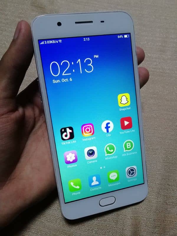 Oppo f1s 3Gb / 32Gb Mobile 4G \ No vivo infinix tecno huawei samsung 1