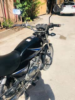 Suzuki GS 150 for Sale 0