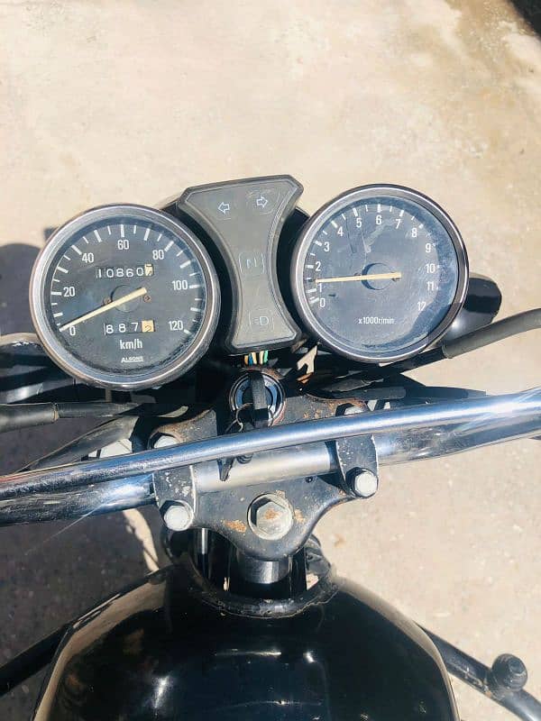 Suzuki GS 150 for Sale 7