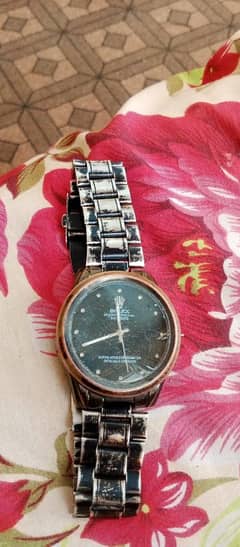 Rolex watch old model for sale 1700 contact 03165728832