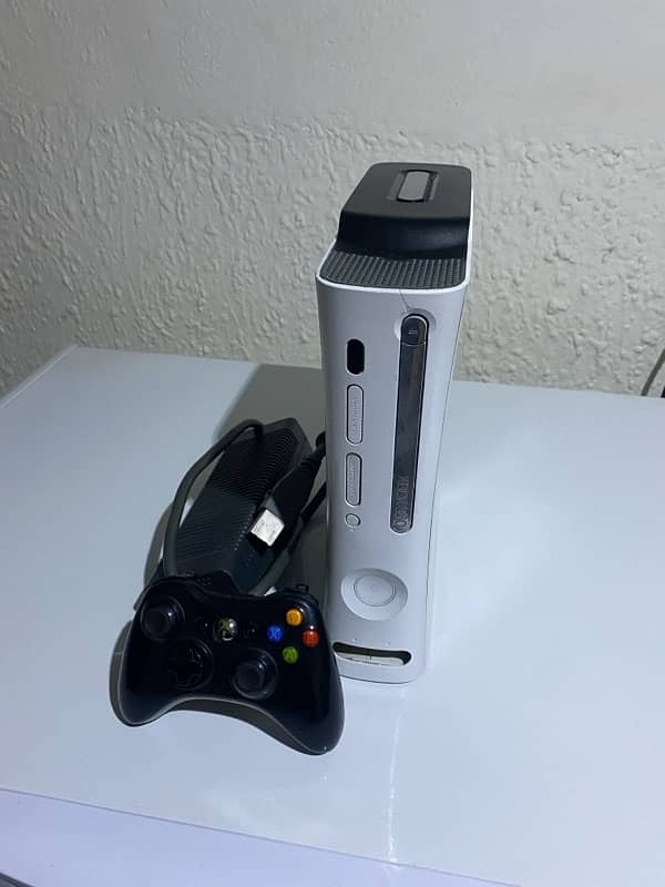 XBOX 360 FULL MODIFIED 4 K SUPPORTED JAILBREAK EDTION ALL ASSESORIES 2