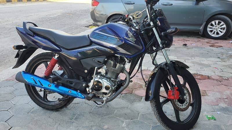 Honda CB125 F 10