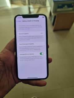 iPhone 11 pro 256 GB 9.5 by 10 condition