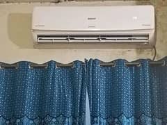 Orient DC inverter heat and cooling good condition 1.5 ton