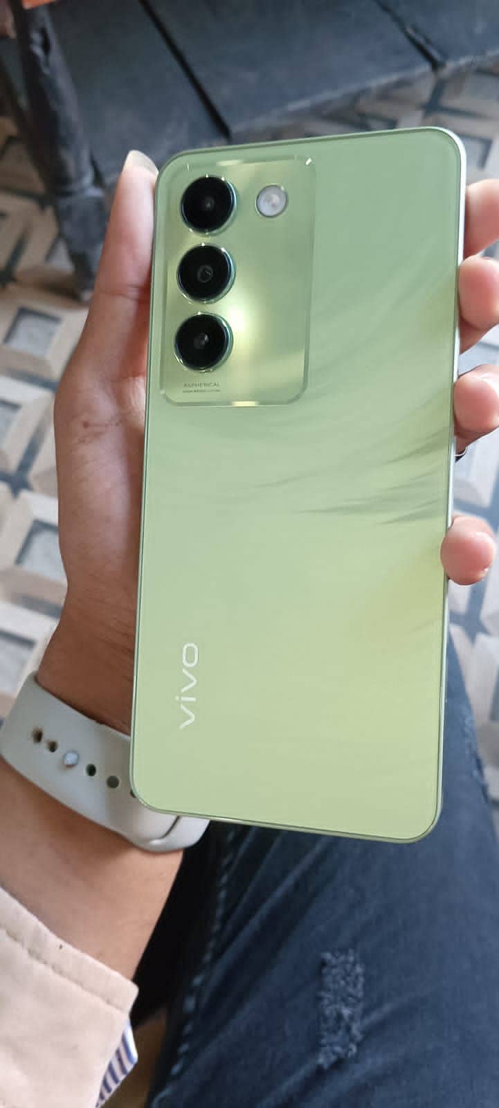 vivo y100 4