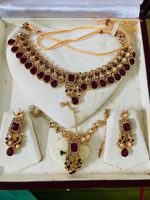 artificial necklace set 2