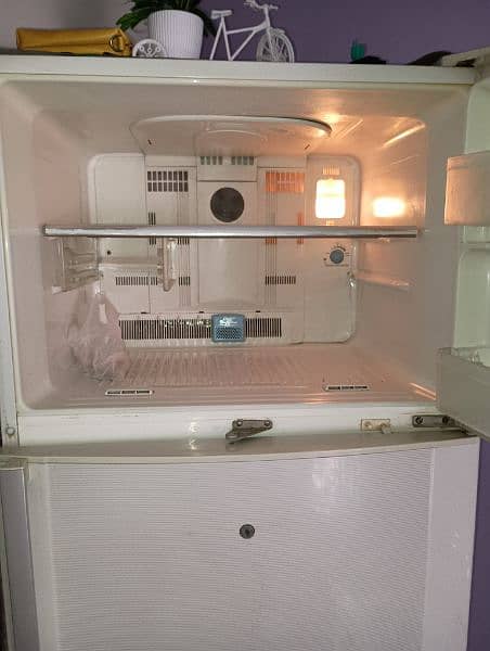 dawlance fridge for sale 3