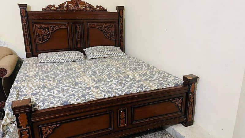 king size bed for sale 0