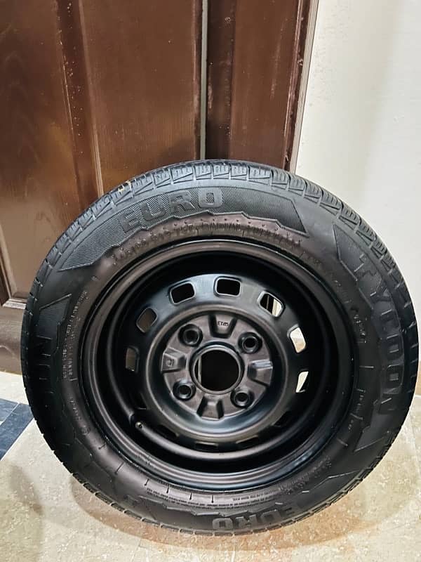 13 Size Euro Compny Car Tyre Rims For Urgent Sale 7