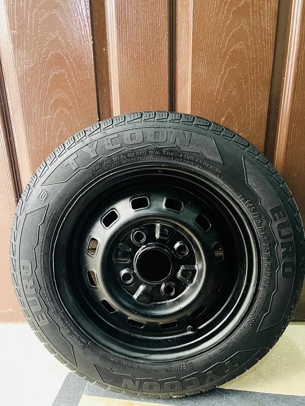 13 Size Euro Compny Car Tyre Rims For Urgent Sale 8