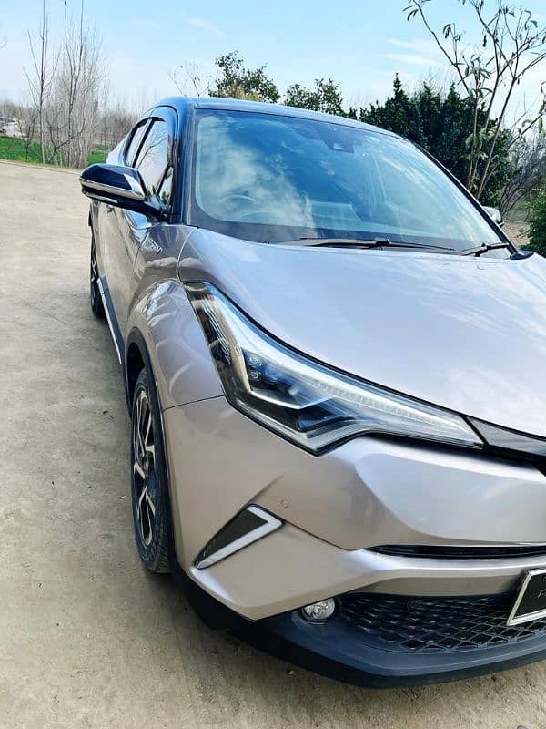 Toyota C-HR 2017 6