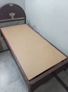 Single Bed Bilkul thek hay