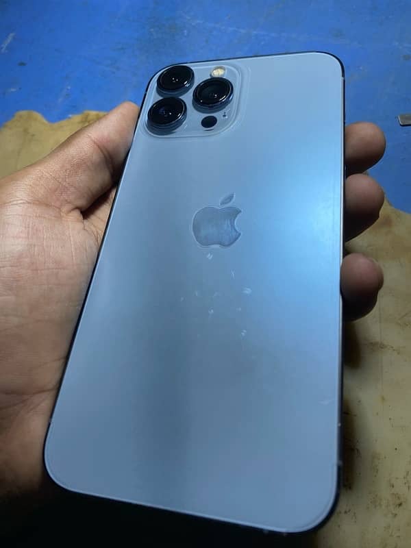 iphone 13 pro max (Factory unlock) 86 health With Box and Cabel 4