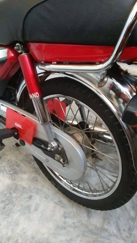 Honda 70 cc 2022 modal 10