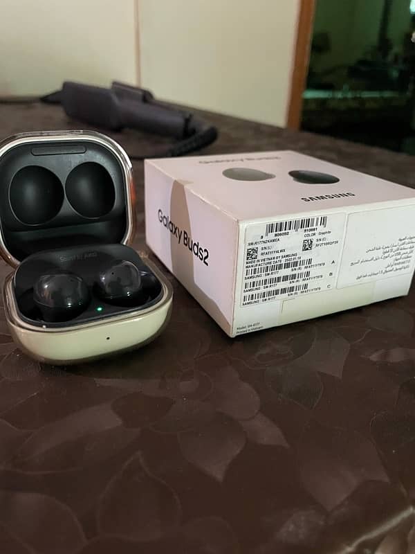 Samsung Galaxy Buds 2 10/10 1