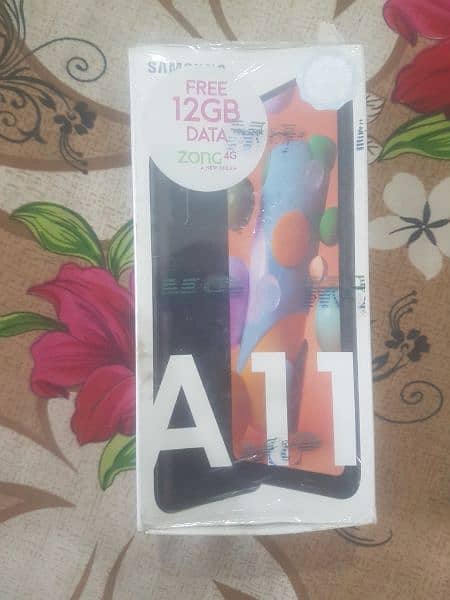 I am selling samsung A11 mobile. 03289203346 8