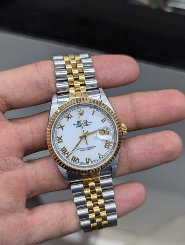 sell your watch we buy ROLEX OMEGA BVLGARI CARTIER PATEKPHILPE TAGHEUA 12