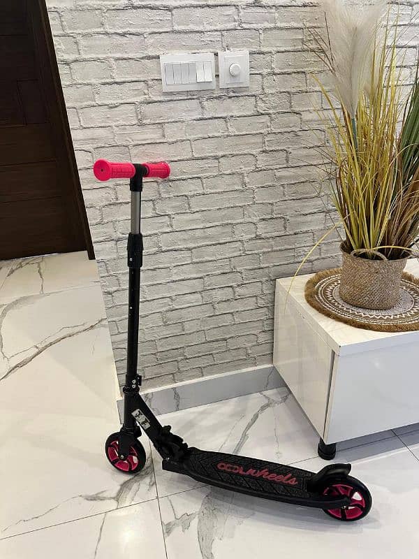 Cool Wheels Foldable Scooter 2