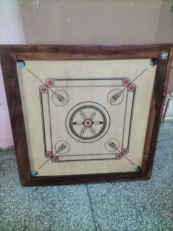 Used Carrom board 0