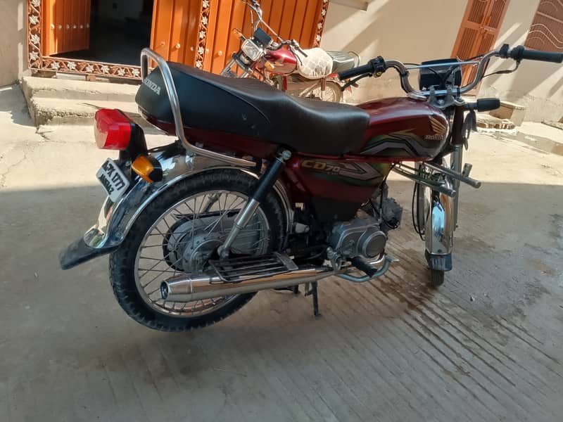 Honda CD 70 2023 3