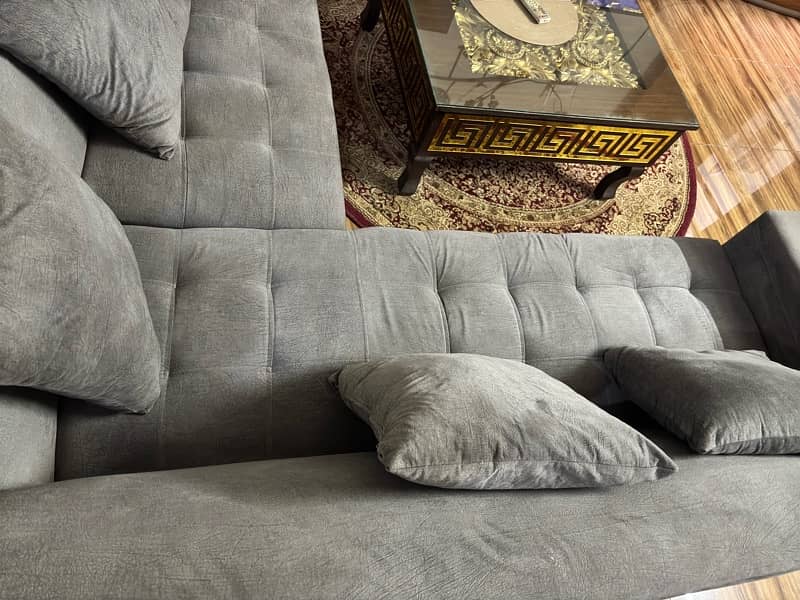 Luxury L-Shape Sofa – Just Like New, Perfect Condition 4