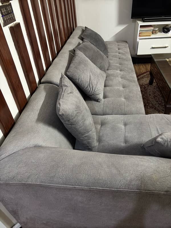 Luxury L-Shape Sofa – Just Like New, Perfect Condition 5